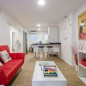San Isidro, Ozono Appartement